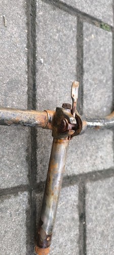 Oldtimer fahrrad truppenrad - fahrrad,